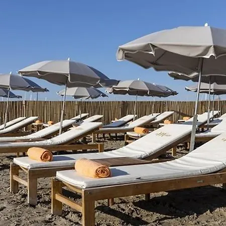 Confort 6 Pers, Cabine, Parking, Piscine, Aire De Jeux - - Fr-1-307-176 Апартаменты Ле-Гро-дю-Руа