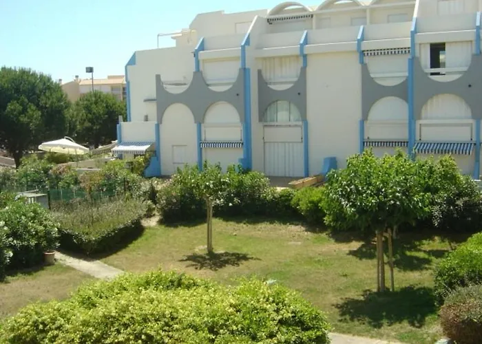 Confort 6 Pers, Cabine, Parking, Piscine, Aire De Jeux - - Fr-1-307-176 Apartment Le Grau-du-Roi